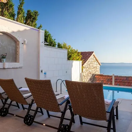 Luxury Mala In Makarska, Private Pool ماكارسكا