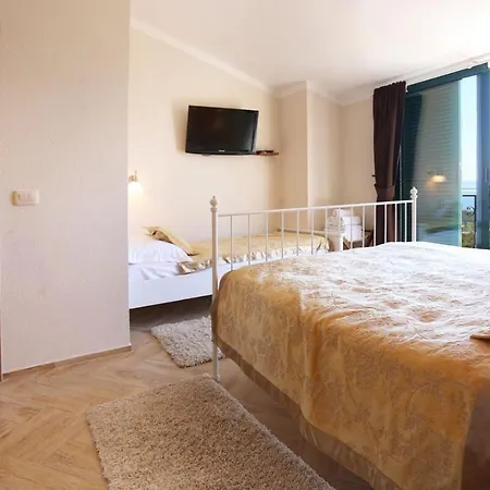 Luxury Mala In Makarska, Private Pool